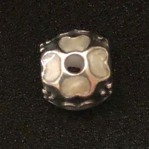 💯Authentic Enamel FlowerPandora Charm